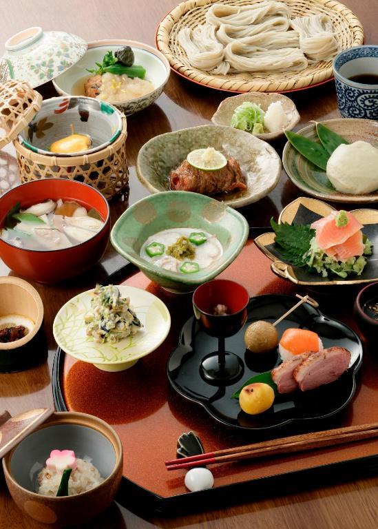 Oumeitei Tsuji Ryokan Nagano Bagian luar foto
