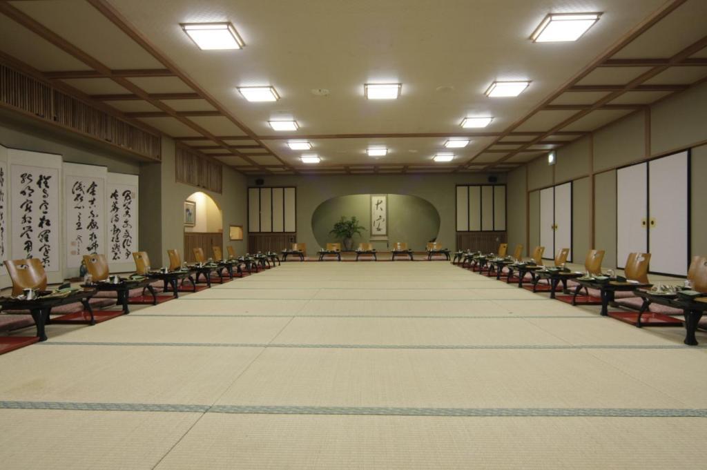 Oumeitei Tsuji Ryokan Nagano Bagian luar foto